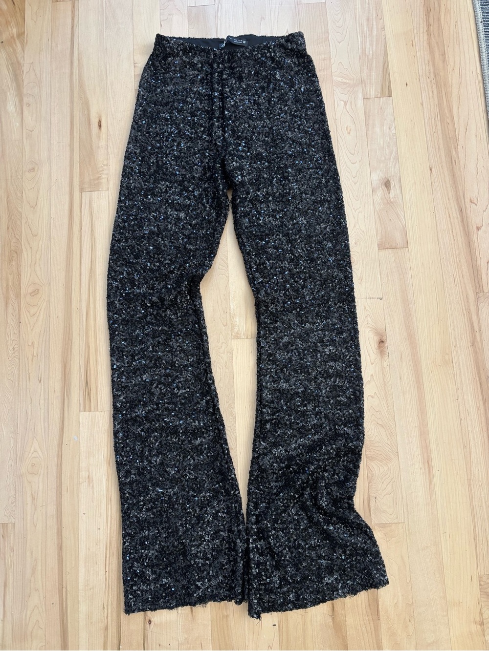 Zara Women’s Small Flare Sequin Pant